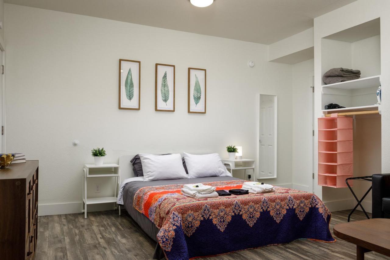 735 W 10Th St Dallas Buitenkant foto