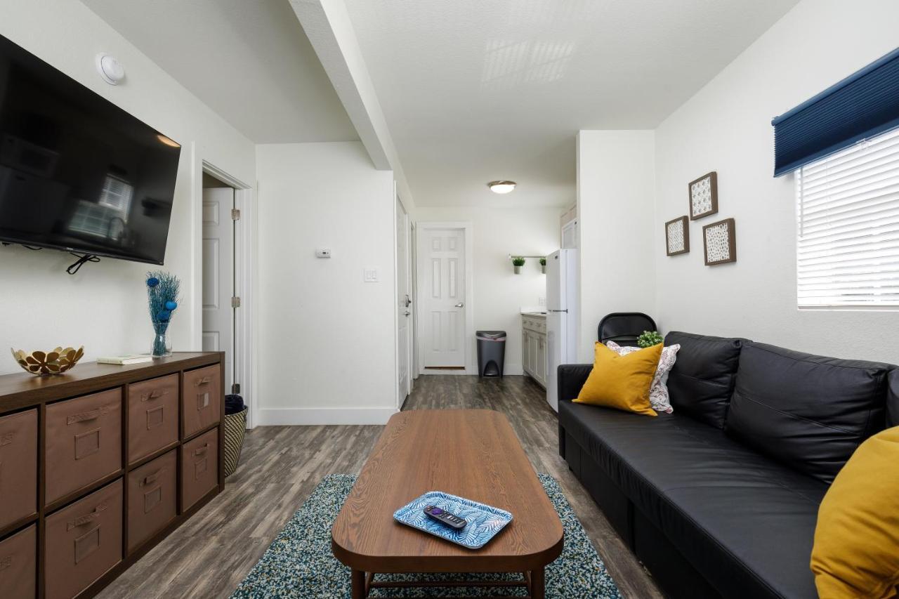 735 W 10Th St Dallas Buitenkant foto